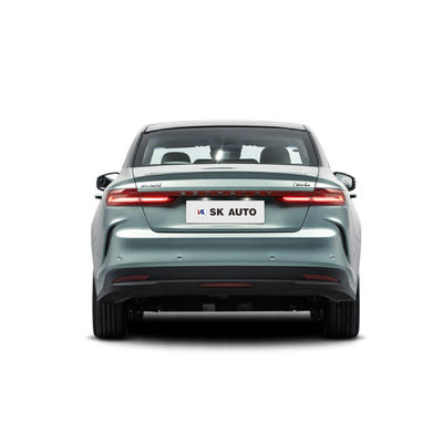 2024 Çin Geely Geometry G6 Yeni Elektrikli Araba Geely Geometry G6 EV Araba Yüksek Pil Süresi Merkezi Kontrol Büyük Ekran