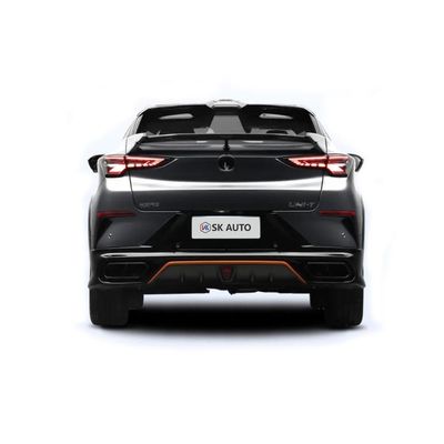 Amiral Gemisi Changan UNI-T 1.5T Kompakt SUV Benzinli Motor Maksimum Hız 205KM/S Çift Debriyaj