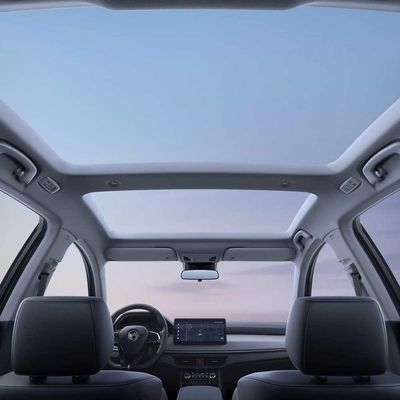 Weltmeister E5 Baic Elektrikli Araba EV Sedan LHD Pil 5 Koltuk 4 Kapı