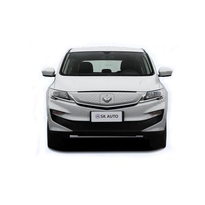 Lifan Maple Leaf 80V Otomobil EV Beş Kapı Altı Koltuk Mpv Elektrikli Araba İş Resepsiyonu