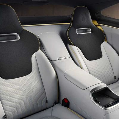 Avatr11 Şehir Yolculukları Esas 730km Menzil Otomobil EV Verimli ve Güvenilir B2B Taşımacılığı