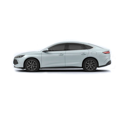 BYD Qin L Yeni Enerji Aracı Byd Qin L Phev Sedan 80KM 120 KM Ev Menzil Byd Qin L Hibrit Araba
