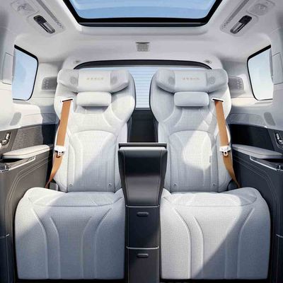 Zeekr 009 MPV WE 5 kapılı 6 kişilik MPV Saf Elektrikli Araba Zeekr 009 Yeni Enerji Aracı Yetişkinler İçin Elektrikli Araç