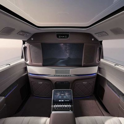 Elektrikli MPV Denza D 9 EV Çift Motorlu 7 Koltuklu Lüks İç mekan Konforlu MPV ELEKTRİK AUTO VEHICLE