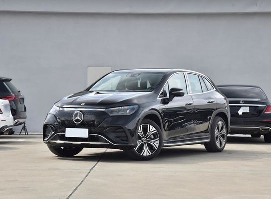 Mercedes EQE SUV Ultra- 200 km/h EV SUV, Genişletilmiş 609 km menzil ve Geniş 5 kişilik kabin
