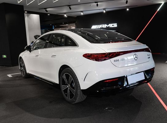 Mercedes EQE 4MATIC Elektrikli Sedan 96.1 KWh Ternary Lityum Pil ve 0.62 saatlik Şarj 255/45 R19