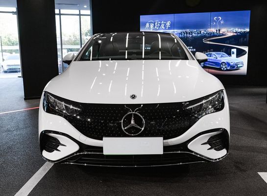 Mercedes EQE 4MATIC Elektrikli Sedan 96.1 KWh Ternary Lityum Pil ve 0.62 saatlik Şarj 255/45 R19