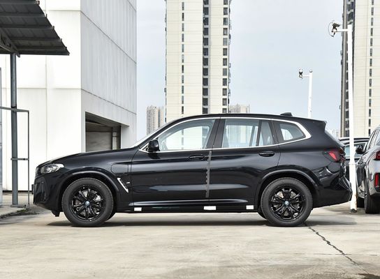 BMW iX3 RWD Elektrikli Araba - 210 KW 400N.m Döner Lüks EV SUV 2024 Uzun Menzilli