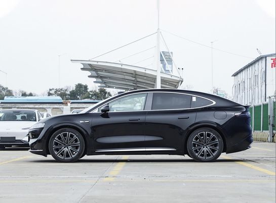LXUCEED 0.25hrs Hızlı Şarj Zamanı Güçlü Sürüş Deneyimi için Akıllı Elektrikli Araba RWD/AWD