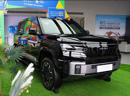 2025 Hızlı Şarj BYD EV Araba Leopard 8 0.27 Saat Şarj Süresi 180 Km/h En yüksek hız ve Otomatik şanzıman