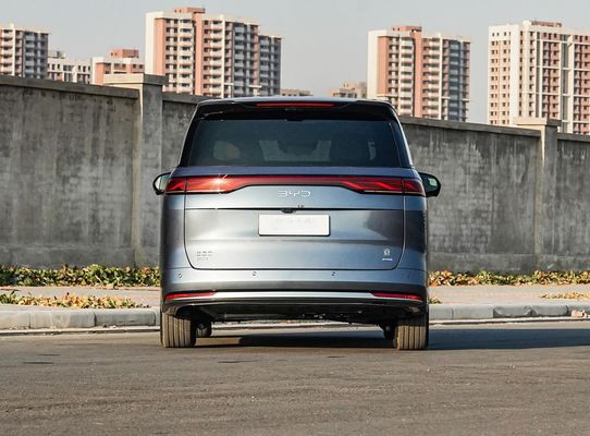 1100km menzilli BYD Xia MPV 5145MM Uzunluklu İş ve Aile için Elektrikli Araç