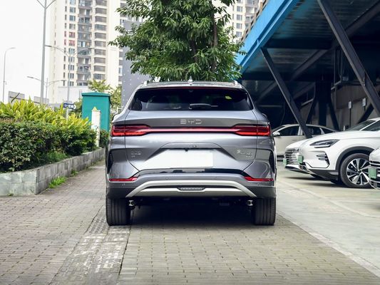 2025 Elektrikli Araba 84.04kwh Pil Kapasitesi BYD Song Plus EV 175km/h Maksimum Hız EV Araba Aile için En Yeni Akıllı Sürüm