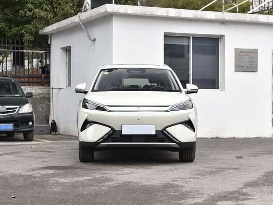 150kW BYD Elektrikli Araba Samrt Sürüş 2025 Yeni Model Yuan Artı Hızlı Şarj EV Aile için Geniş Alan Güneş Çatı
