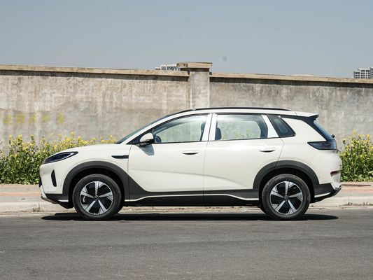 2025 Sıcak Satış Yeni Model BYD Sealion 05EV Elektrikli Araç Hızlı Şarj 520KM Sunroof ile Uzun Menzilli EV