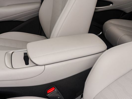 2025 Sıcak Satış Yeni Model BYD Sealion 05EV Elektrikli Araç Hızlı Şarj 520KM Sunroof ile Uzun Menzilli EV