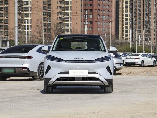 Dokunmatik ekran ekranı İç özellikleri 2025 Model BYD EV Güneş çatısı ve 60.9kWh Pil Enerjisi Hızlı şarj elektrikli araç Sıcak satış