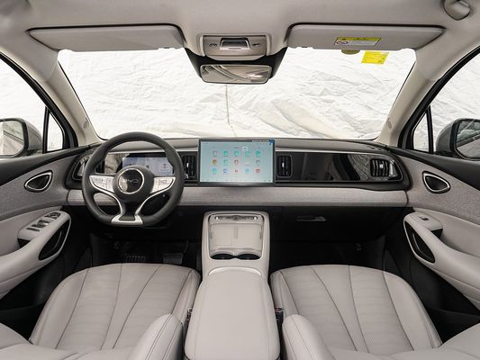 Dokunmatik ekran ekranı İç özellikleri 2025 Model BYD EV Güneş çatısı ve 60.9kWh Pil Enerjisi Hızlı şarj elektrikli araç Sıcak satış
