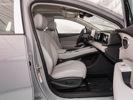 Dokunmatik ekran ekranı İç özellikleri 2025 Model BYD EV Güneş çatısı ve 60.9kWh Pil Enerjisi Hızlı şarj elektrikli araç Sıcak satış