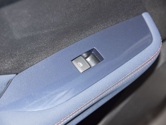 BYD Yeni Model Seagull Elektrikli Mini EV Arabalar Hızlı Şarj 2025 Küçük Araç Uzun Menzilli