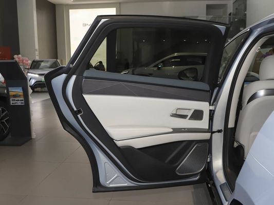 2025 Güçlü Han L BYD Elektrikli Araç, Maksimum Gücü 500 KW ve Deri Dümeni 1000V Yüksek Voltajlı Hızlı Şarj