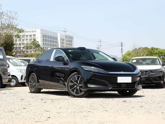 Model Araç 601km menzil 83.2kWh Pil Kapasitesi AWD Hızlı Şarj Güneş Çatı Yüksek Voltajlı Yapı Aile için Konforlu