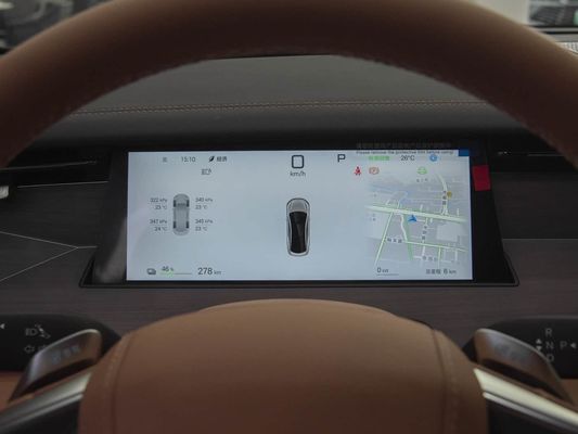 Model Araç 601km menzil 83.2kWh Pil Kapasitesi AWD Hızlı Şarj Güneş Çatı Yüksek Voltajlı Yapı Aile için Konforlu