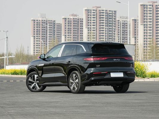 2025 BYD Performans için Yeni Elektrikli Araç Tang L 810kW Güç AWD Hızlı Şarj 1000w/h 600km Menzil Uzun Menzil 7 Koltuk Sunroof ile