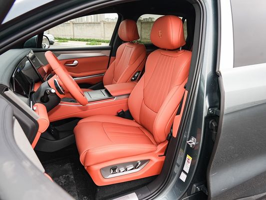 2025 BYD Performans için Yeni Elektrikli Araç Tang L 810kW Güç AWD Hızlı Şarj 1000w/h 600km Menzil Uzun Menzil 7 Koltuk Sunroof ile