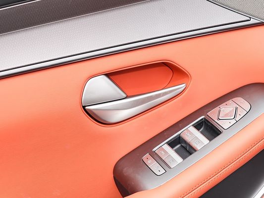 2025 BYD Performans için Yeni Elektrikli Araç Tang L 810kW Güç AWD Hızlı Şarj 1000w/h 600km Menzil Uzun Menzil 7 Koltuk Sunroof ile