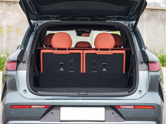 2025 BYD Performans için Yeni Elektrikli Araç Tang L 810kW Güç AWD Hızlı Şarj 1000w/h 600km Menzil Uzun Menzil 7 Koltuk Sunroof ile