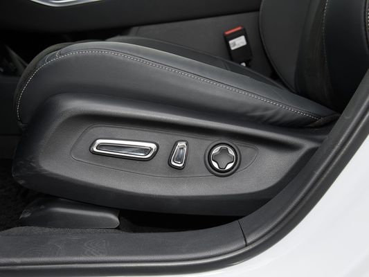 2025 Yeni Model Honda S7 Sıcak Satış Elektrikli Araç Büyük Pil 650km Uzun Menzilli Hızlı Şarj EV Güneş Çatı ile