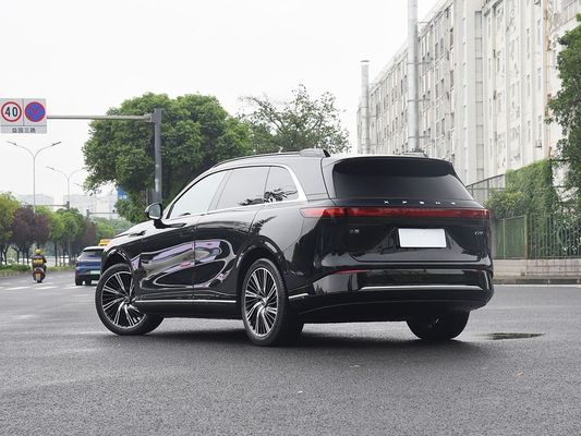 2025 Xpeng G9 Tam Elektrikli SUV 93.1kWh Pil Kapasitesi 423kW Maksimum Motor Gücü 680km Uzun Menzilli ve Güneş Çatı ile Hızlı Şarj