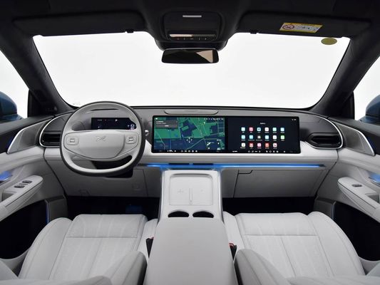 Xpeng G9 Hızlı Şarjlı Elektrikli Araçla Sürüş Deneyiminizi Maksimumlaştırın Max Motor Torku 695N.m Max Motor Gücü 423kW Max Hız 200km/h