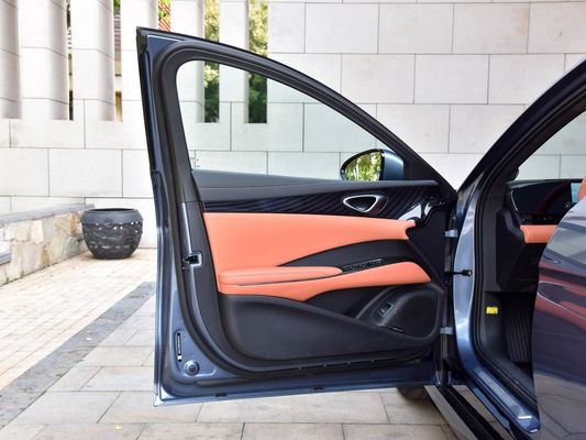 2025 BYD Elektrikli Araç Sile EV Akıllı Model 650KM Uzun Menzilli 80.64kWh Pil Hızlı Şarjlı Sıcak Sunroof ile Satın Alın