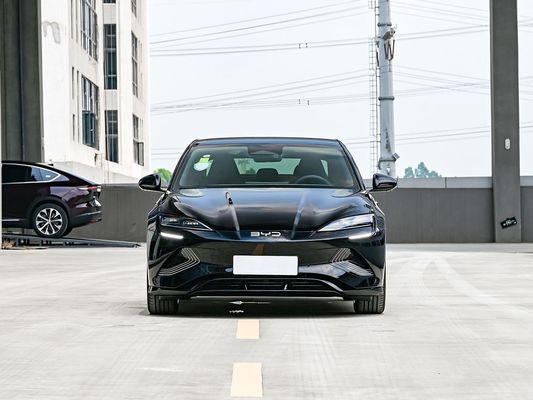 2025 BYD EV Araba Mühürü AWD Performans Uzun menzilli 600KM Hızlı şarj elektrikli araba Dört tekerlekli tahrikli elektrikli araç güneş çatısı ile