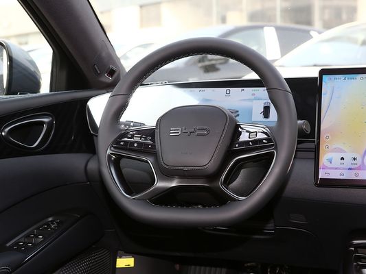 2025 BYD EV Araba Mühürü AWD Performans Uzun menzilli 600KM Hızlı şarj elektrikli araba Dört tekerlekli tahrikli elektrikli araç güneş çatısı ile