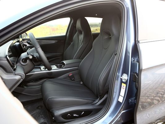 2025 BYD EV Araba Mühürü AWD Performans Uzun menzilli 600KM Hızlı şarj elektrikli araba Dört tekerlekli tahrikli elektrikli araç güneş çatısı ile