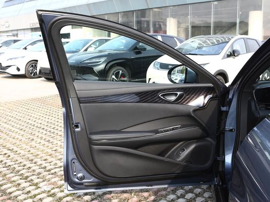 2025 BYD EV Araba Mühürü AWD Performans Uzun menzilli 600KM Hızlı şarj elektrikli araba Dört tekerlekli tahrikli elektrikli araç güneş çatısı ile