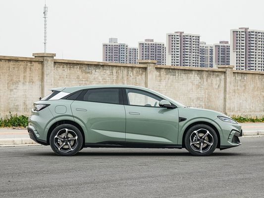 2025 BYD Elektrikli Araç Mühürü 06GT 0.33 Saat Hızlı Şarj Zamanı ve Performansı Uzun Menzilli 550KM Aile için Güneş Çatı ile Büyük Pil