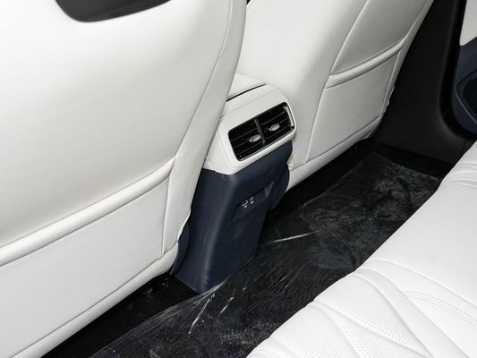 2025 BYD Elektrikli Araç Mühürü 06GT 0.33 Saat Hızlı Şarj Zamanı ve Performansı Uzun Menzilli 550KM Aile için Güneş Çatı ile Büyük Pil