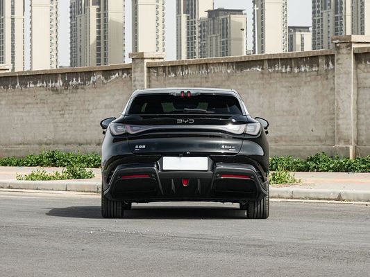 2025 Seal 06 GT 310kW Maksimum Motor Gücü BYD EV 605km menzil ve 72.96kWh Pil Kapasitesi ile mükemmel performanslı güneş çatısı elektrikli araba