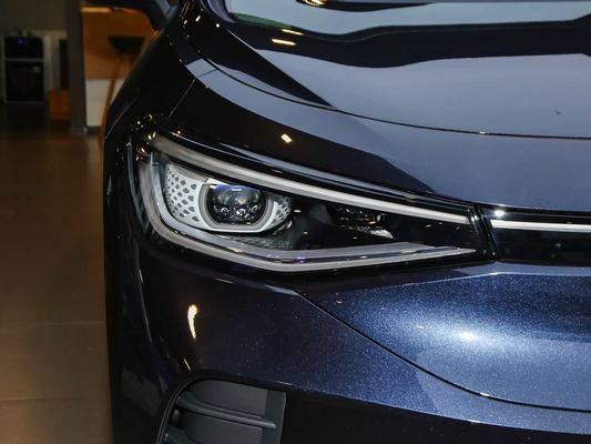 2025 VW Elektrikli Araç ID.4 Hızlı Şarj Aracı Uzun Menzilli 601km 80.4kWh Pil Sıcak Satış Yeni Model Güneş Çatı ile İyi Performans