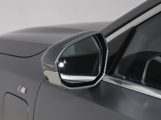 2025 BMW I5 Lüks Elektrikli Arabalar İyi Performans xDrive Uzun Menzilli 651KM Hızlı Şarj EV Yeni Model Sedan Sunroof ile BMW 5 Serisi