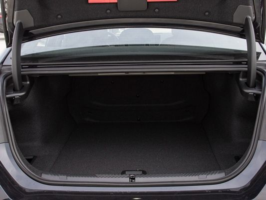 2025 BMW I5 Lüks Elektrikli Arabalar İyi Performans xDrive Uzun Menzilli 651KM Hızlı Şarj EV Yeni Model Sedan Sunroof ile BMW 5 Serisi